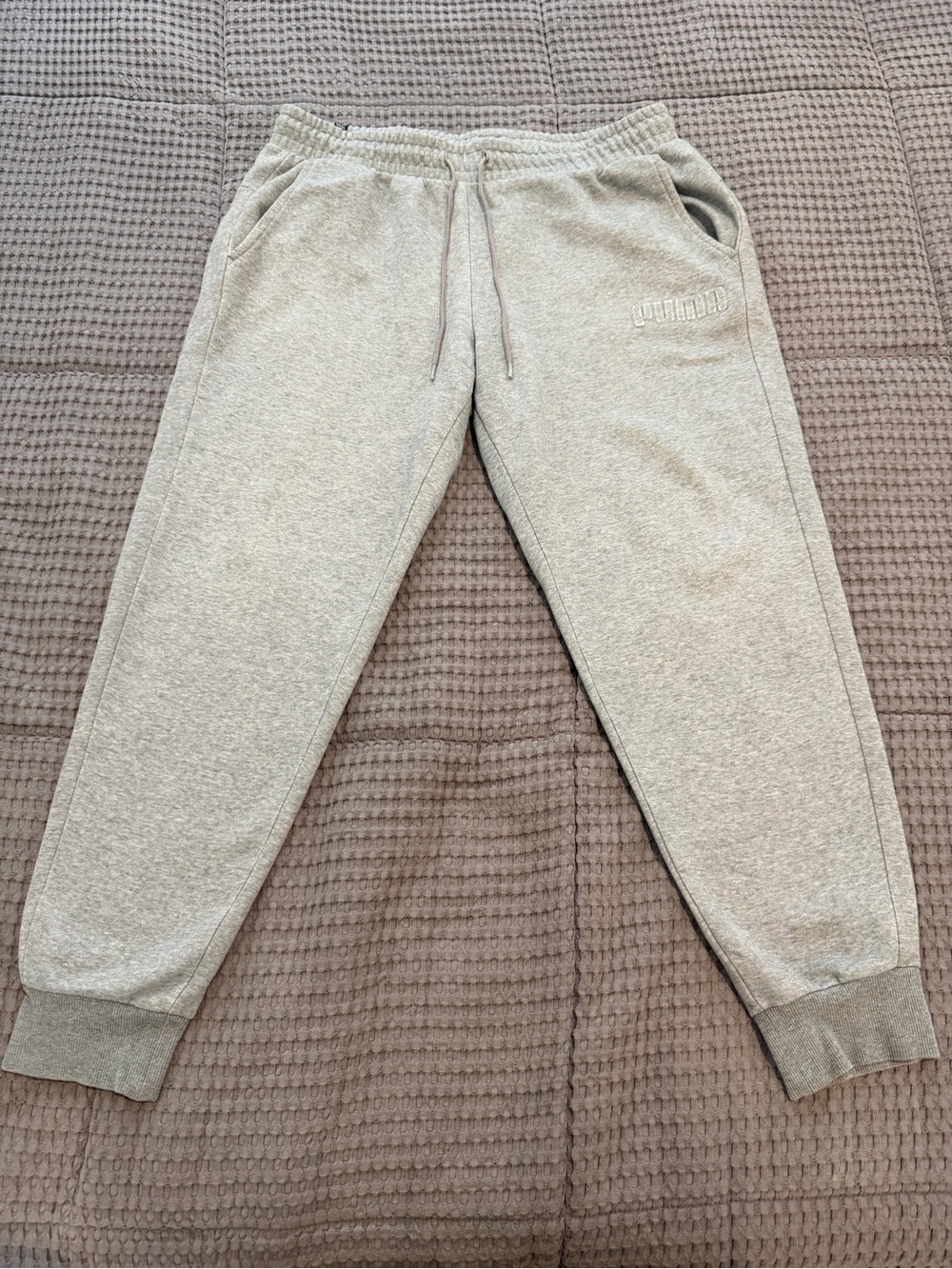 PUMA Men's XL Gray Fleece Jogger Pants Drawstring Elastic Waist Pockets